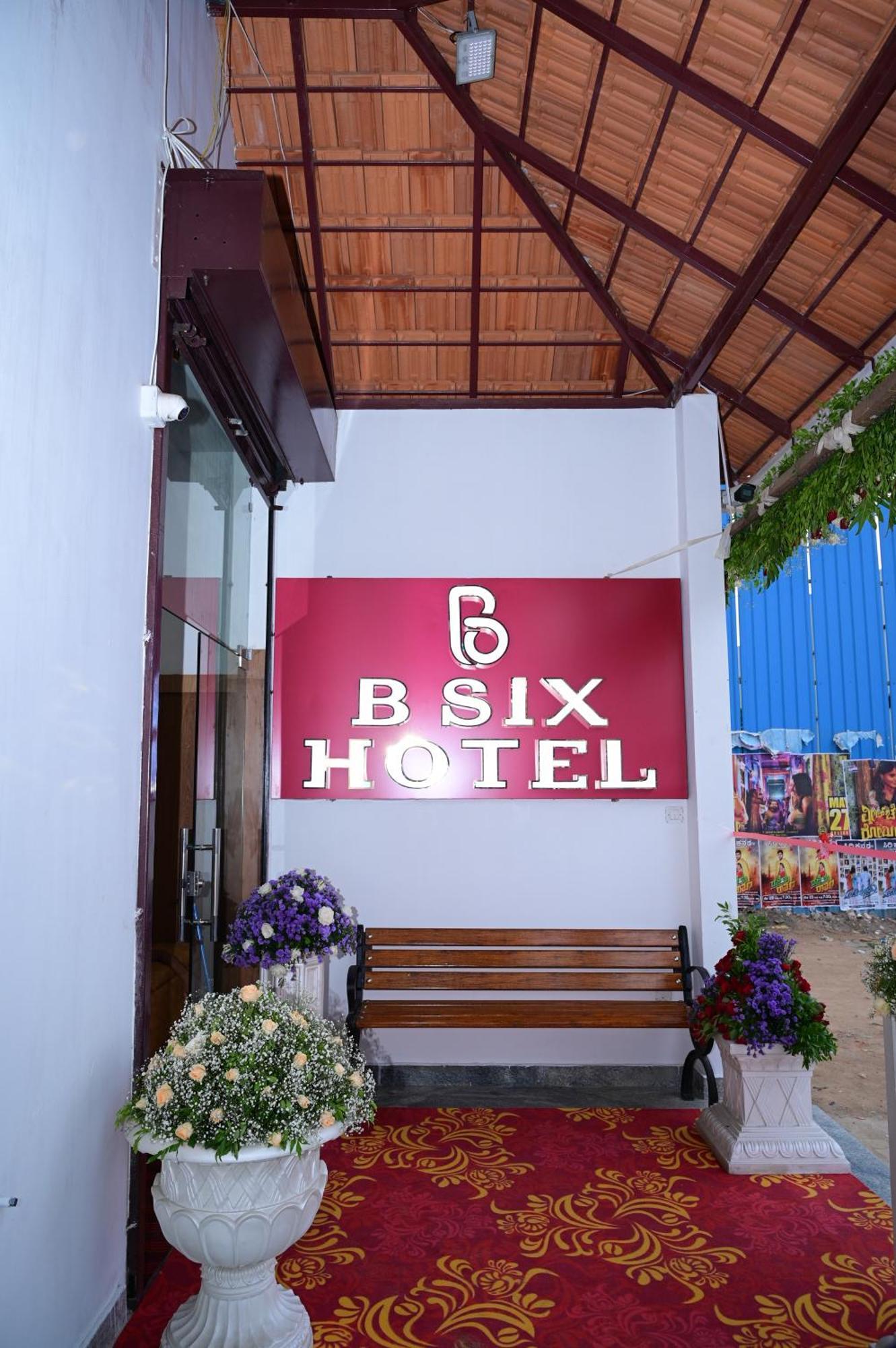 B Six Hotel Bangalore Eksteriør bilde