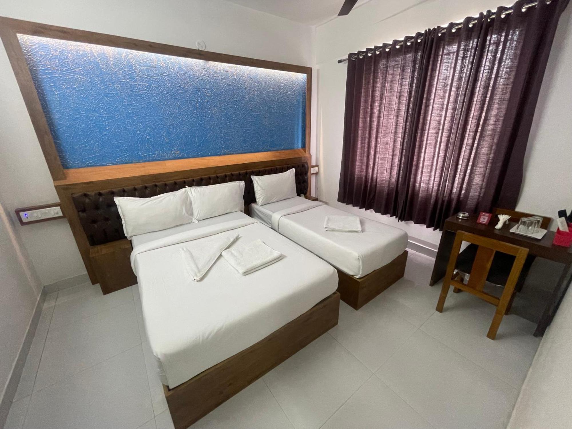 B Six Hotel Bangalore Eksteriør bilde