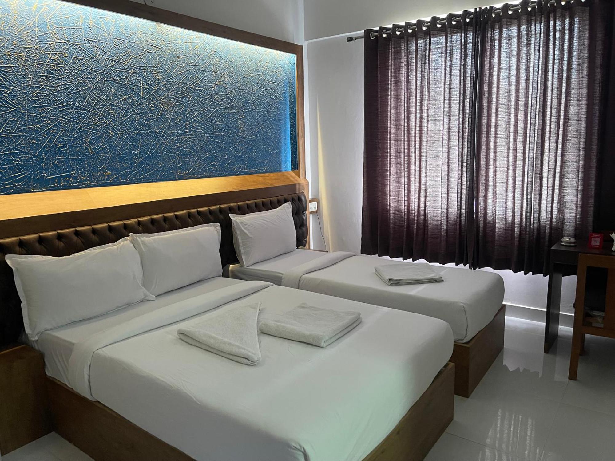 B Six Hotel Bangalore Eksteriør bilde